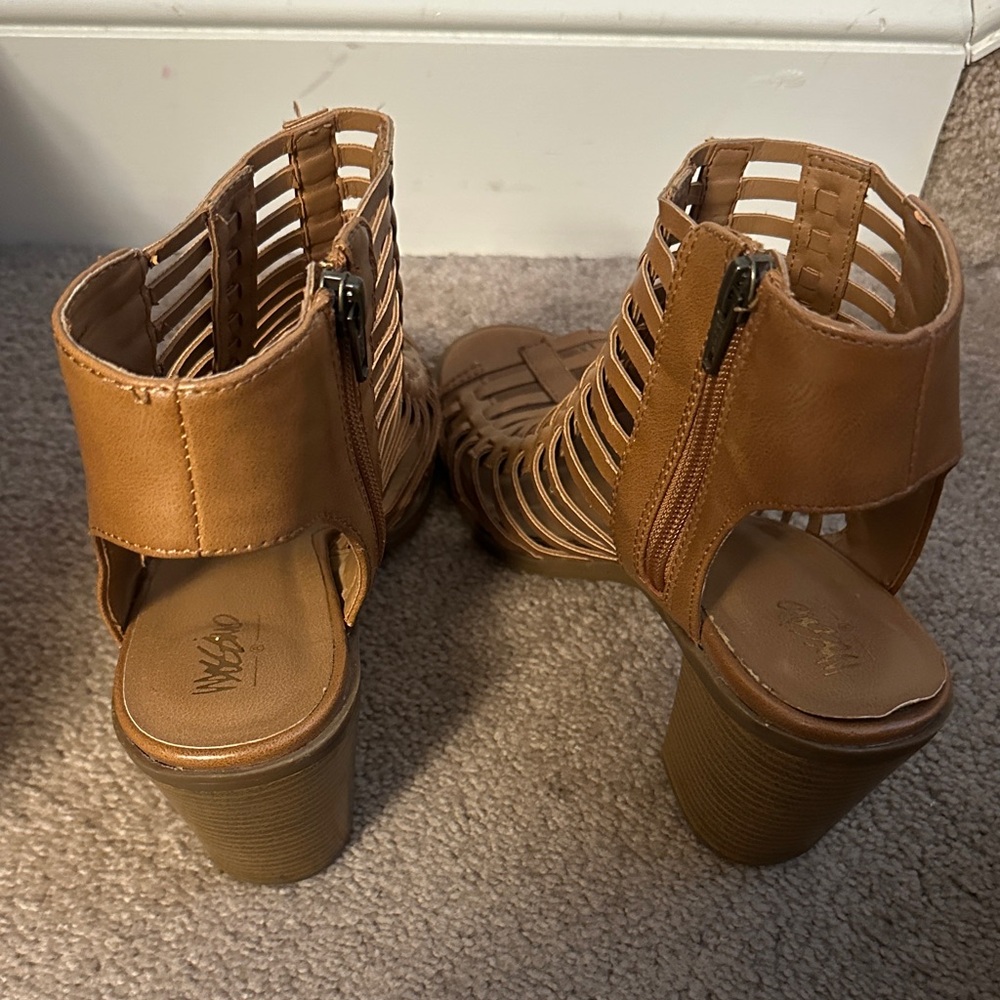 Mossimo Supply Co. Brown Strappy Heels - Picture 4 of 5